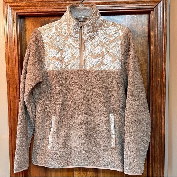 Vera Bradley Women’s Teddy Fleece‎ Pullover with Kangaroo Pocket NWT Sz S (4-6) - Picture 2 of 12